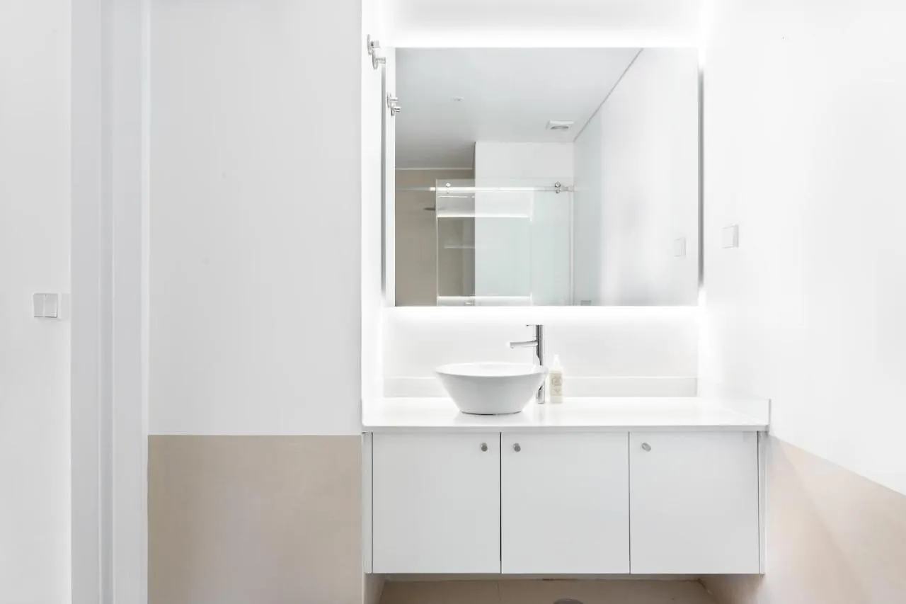 Apartment Altido Modern Central Self-Check In Studio In Estrela Lisbon Portugal