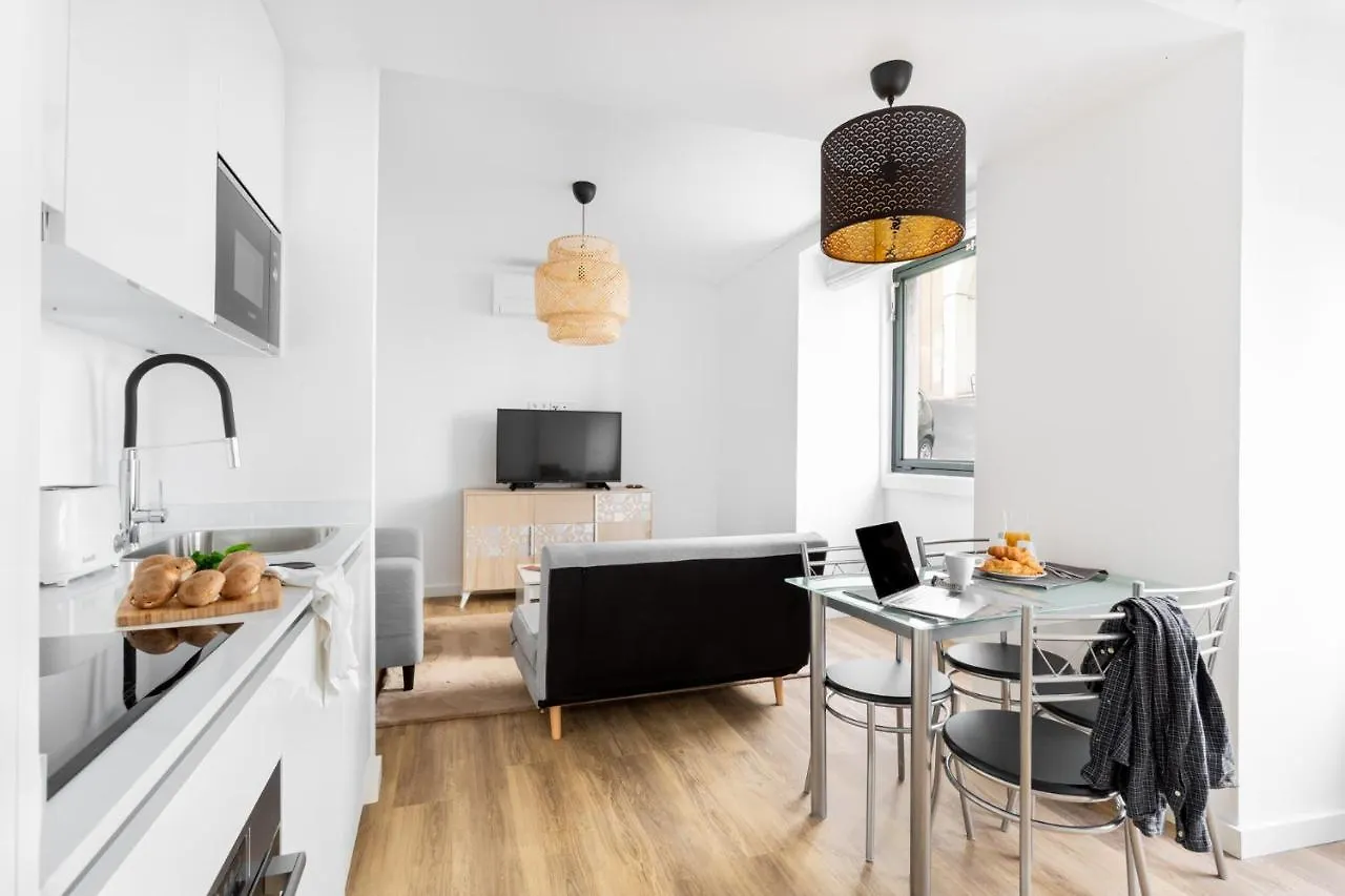 Apartment Altido Modern Central Self-Check In Studio In Estrela Lisbon Portugal